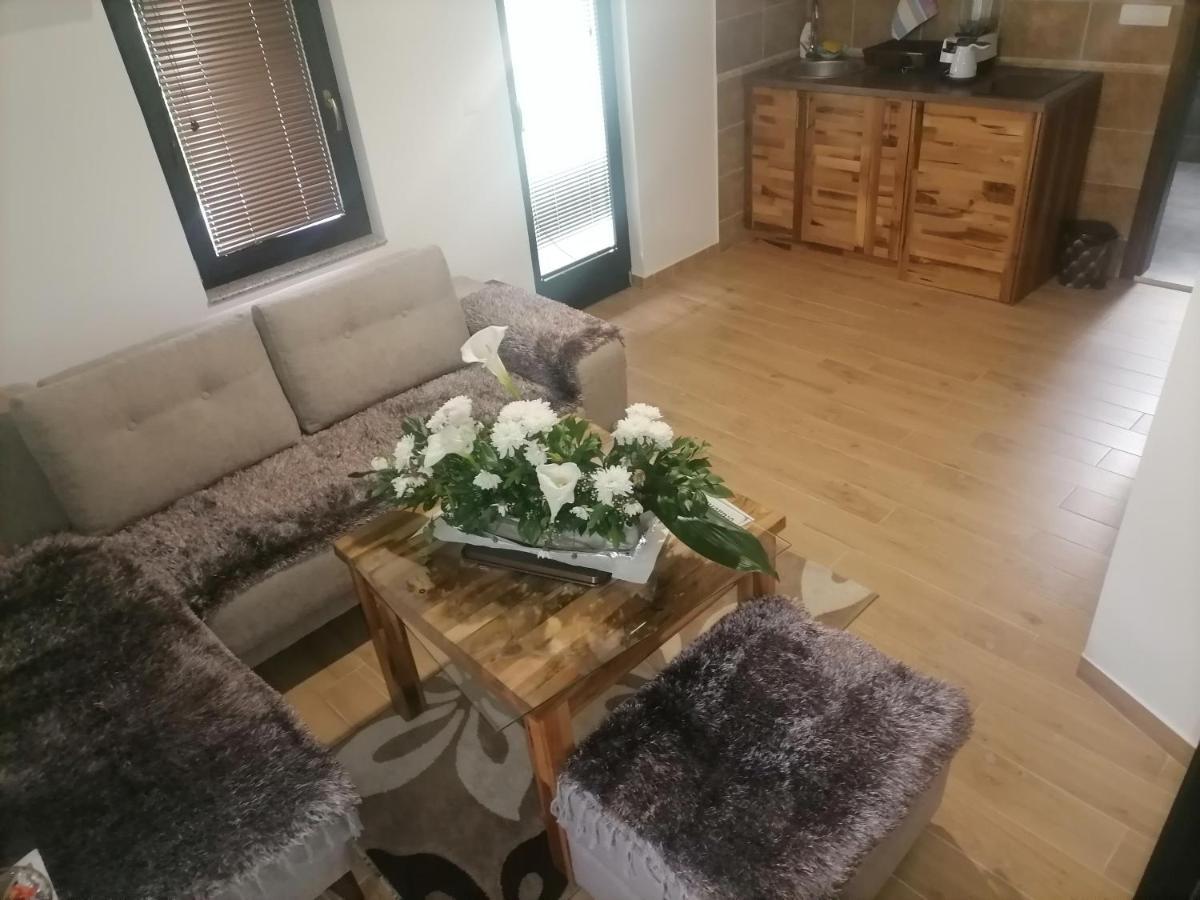 P-Zlatar, Apartman 3 Brdo Exterior foto